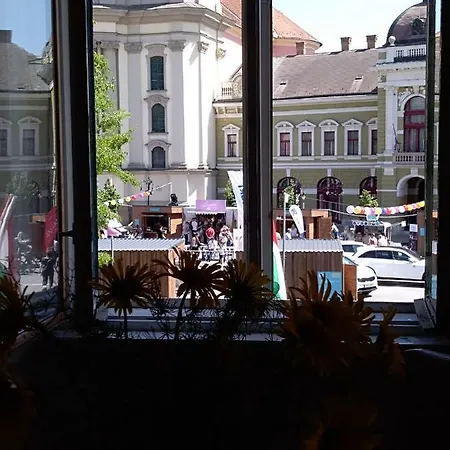 Anna Apartman Apartment Eger Exterior photo