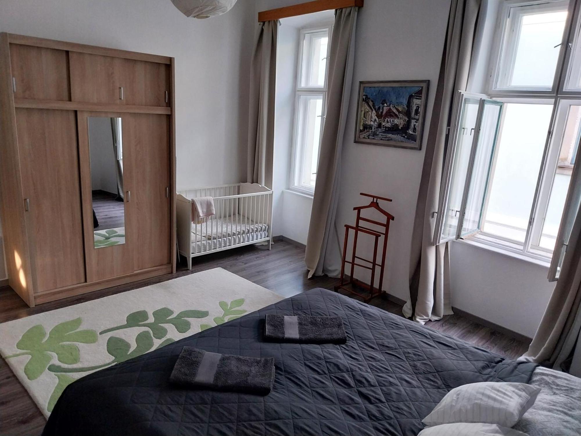Anna Apartman Eger